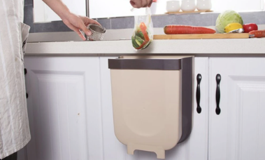 CUBO PLEGABLE DE BASURA